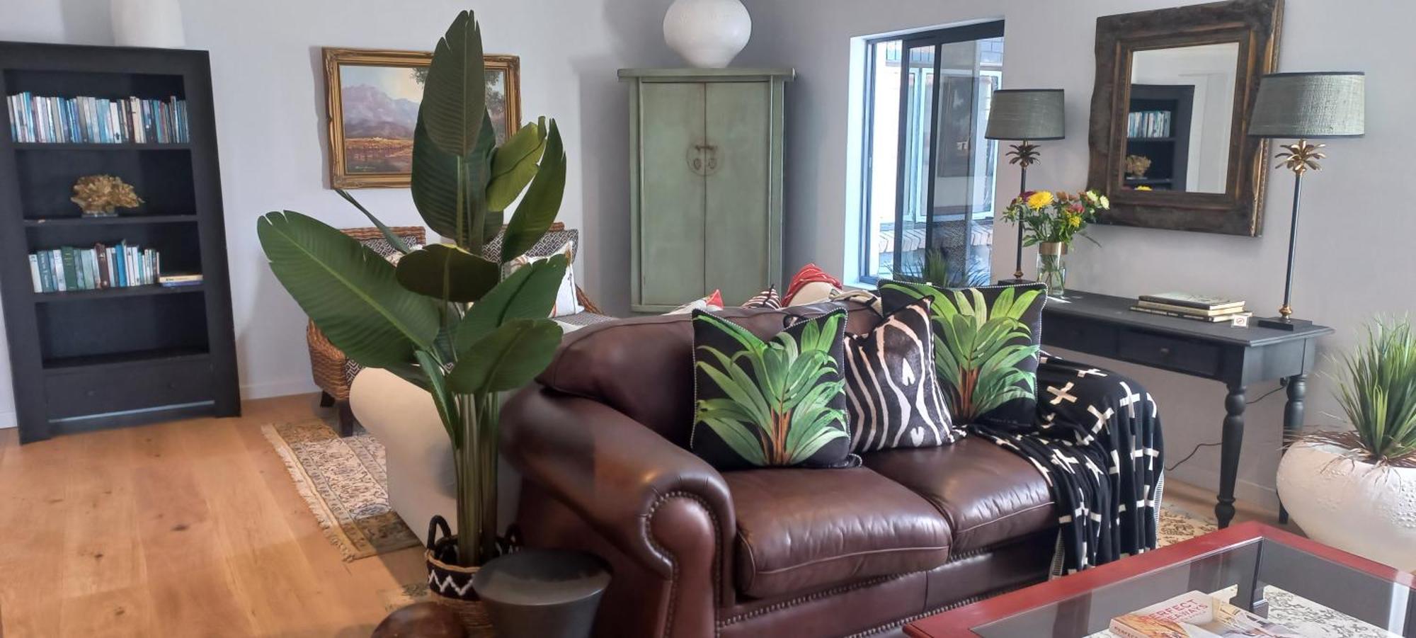 The Whale'S Tale Guesthouse เฮอร์มานุส ภายนอก รูปภาพ